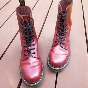 Dr. Martens red 1490 boots size 6UK, 7/8US